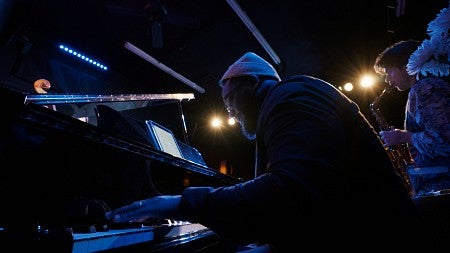 piano player in a jazz club